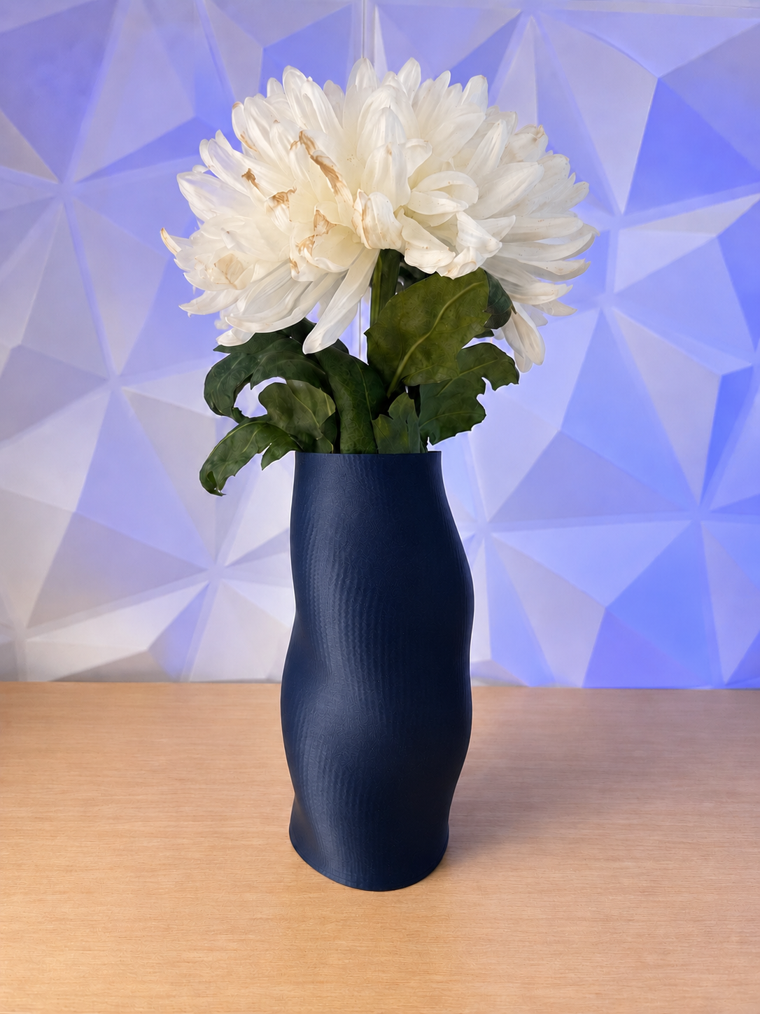 EMASETO FLOW Vase